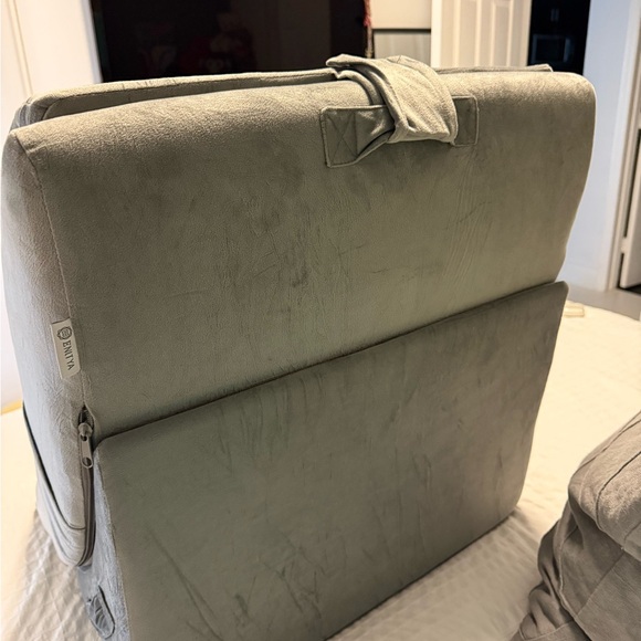 Gray Adjustable Wedge Pillow - Picture 5 of 9